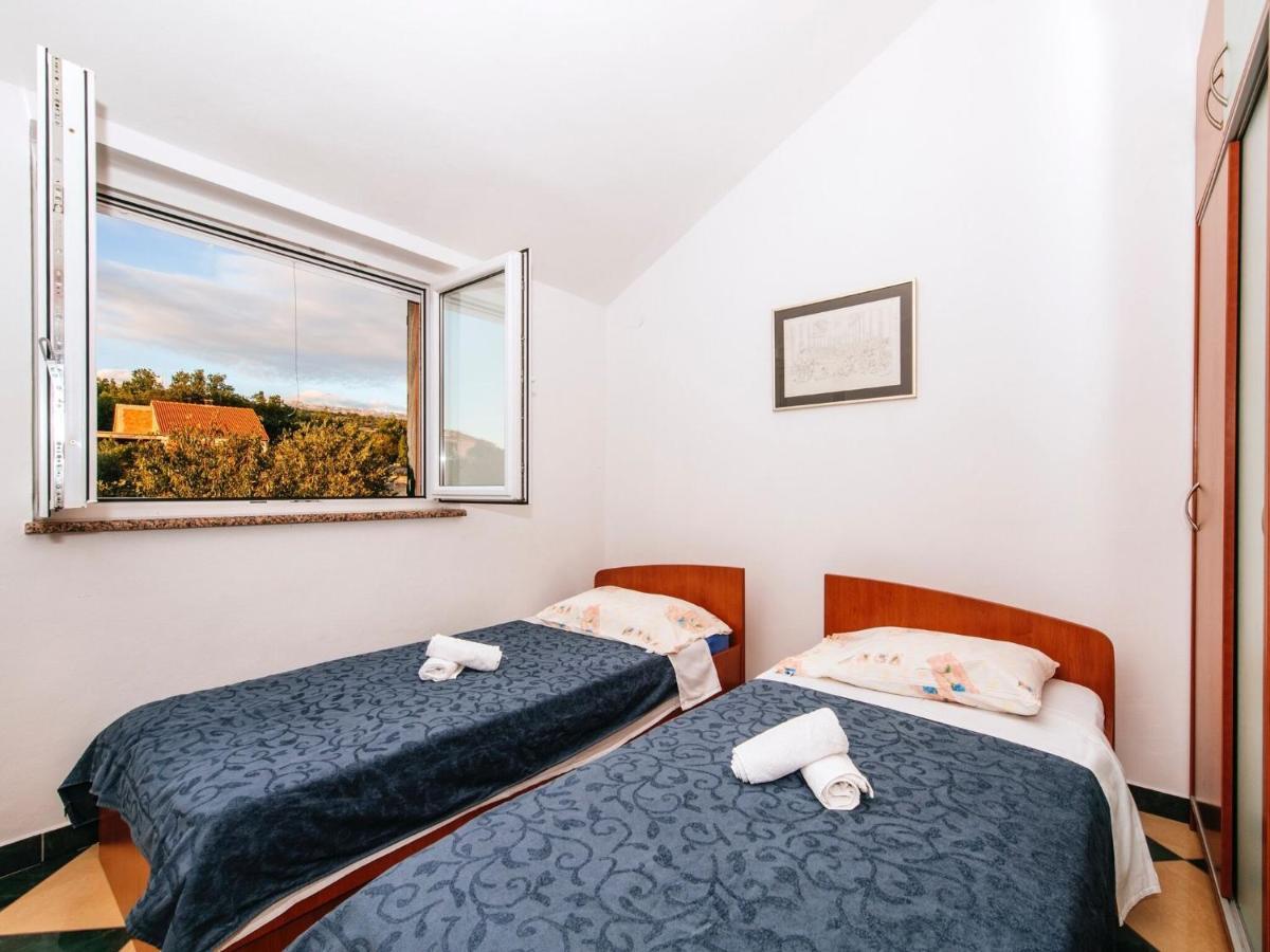 Splendid Holiday Home In Jasenice Масленица Экстерьер фото